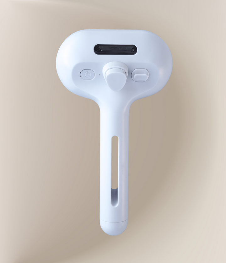 Brosse brumisante chien & chat 3-en-1 – éjection des poils (bouton poussoir)