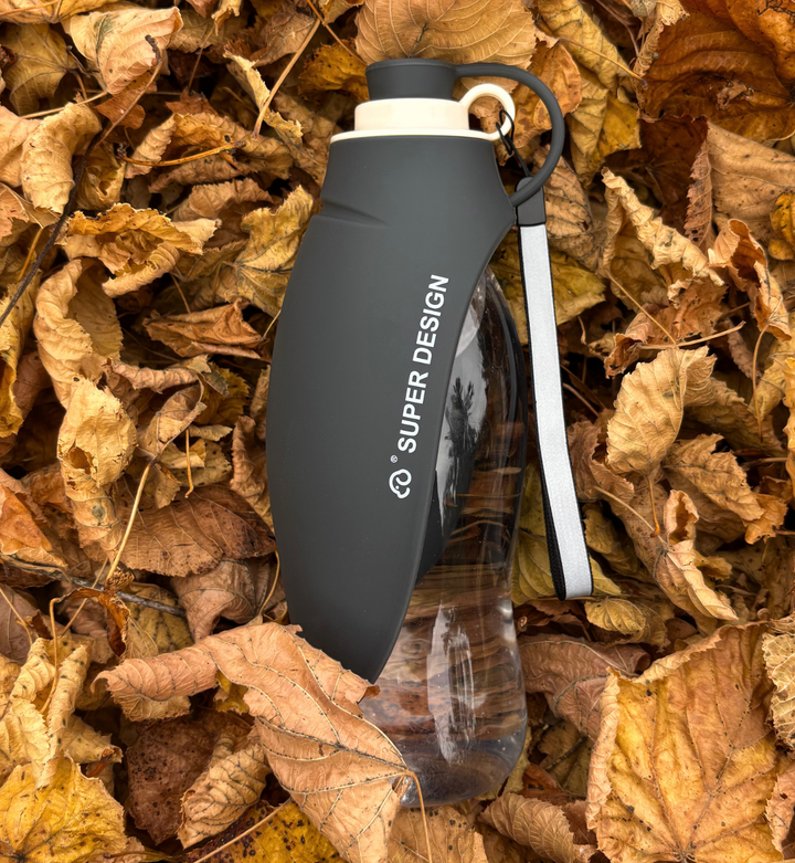 gourde pour chien noire 580 ml, bol intégré, vue de face